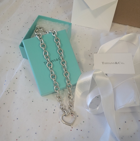 Tiffany &Co heart necklace 18 "😍 - Picture 12 of 13